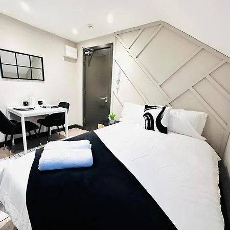1 Like A Aparthotel