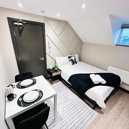 1 Like A Aparthotel *