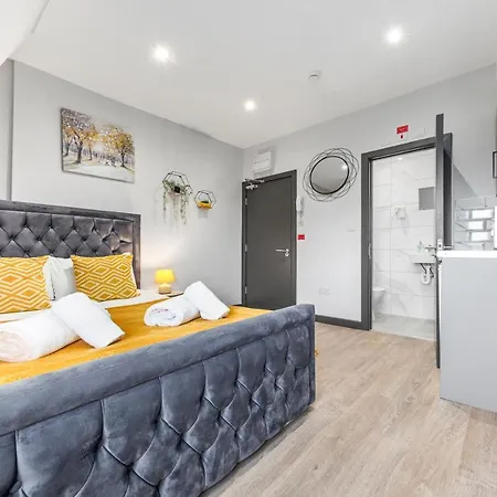 Sydenham Stays By Hayes Residency Couette-café *