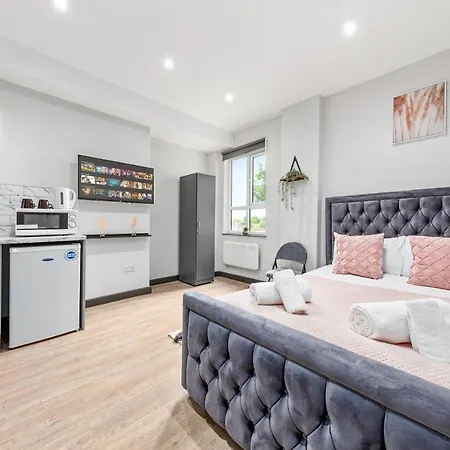 Couette-café Sydenham Stays By Hayes Residency *