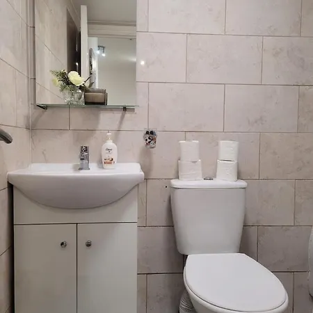 Canary Wharf Aparthotel *