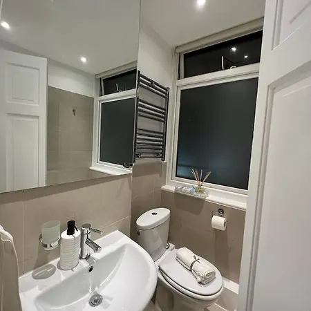 Apartment Chic Flat In Sw6 *