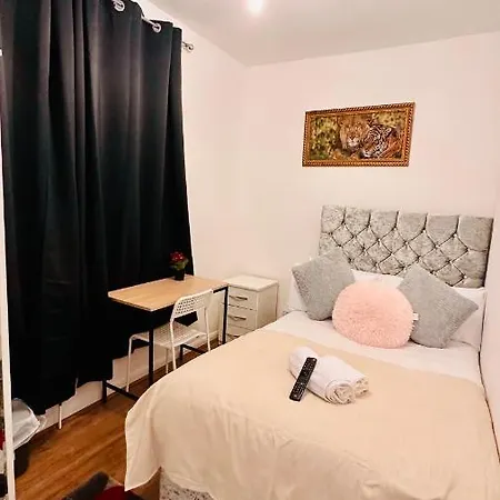 Bed & Breakfast City Excel London