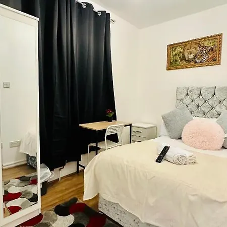 City Excel Bed & Breakfast