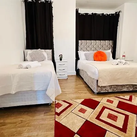 City Excel Bed & Breakfast 3*