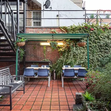 Great Private With Shared Bathroom -sleeps 2 -westminster Quick Links Hostel