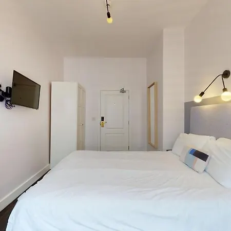 Crouch End House By Hiatus Concierge * London