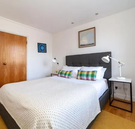 Hub Townhouse *