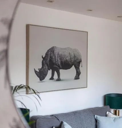 Hub Townhouse Apartment London