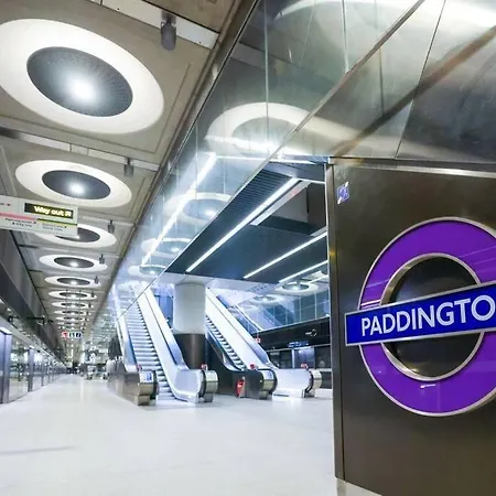 Stylish Hyde Park By Tube Stations With Elevator Apartment London