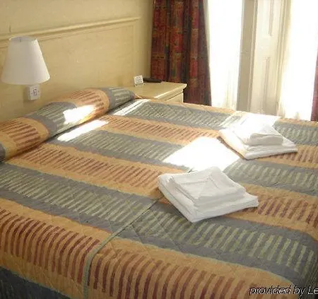 The Portico - Fka Hanover Victoria Hotel