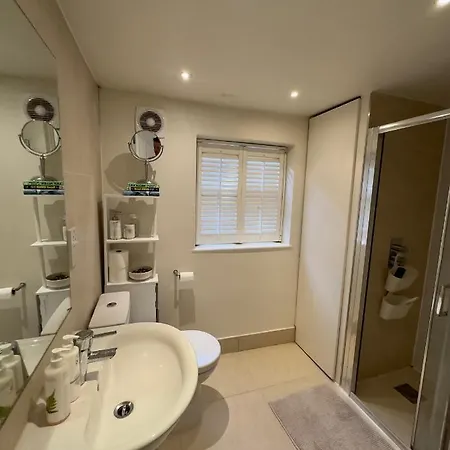 Pretty Little Mews House * London