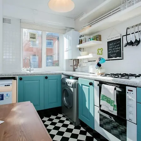 Lovely 1 Bedroom W/ Balcony In Dalston Apartment