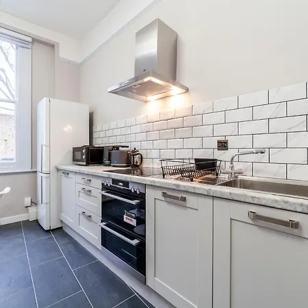Stunning 2br Flat In Victorian House, Earl's Court