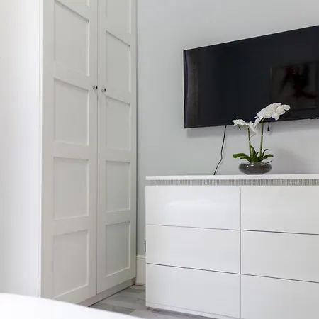 Stunning 2br Flat In Victorian House, Earl's Court *