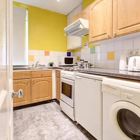 Oxford Street Mayfair Family Apartment *