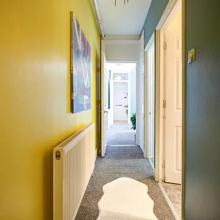 Oxford Street Mayfair Family Apartment *