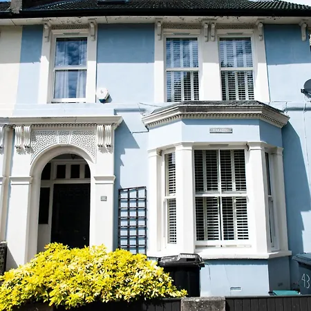Homestay The Crystal Palace Loft London