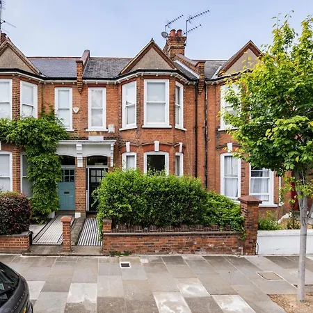 4 Bedroom Edwardian Family House Wgarden, Notting Hill