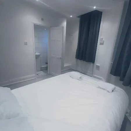 Bed & Breakfast Y2 *