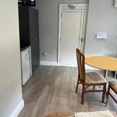 Wisdom Care: The Cutie Orpington