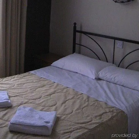 Hotell Golders 3*