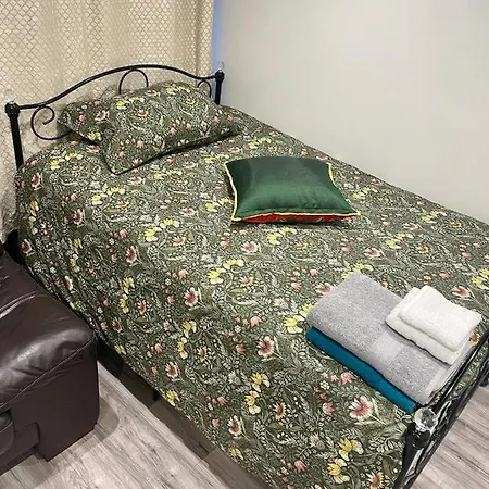 Villa Luxury En-suite 6 Bedroom House - West London Greenford (Greater London)