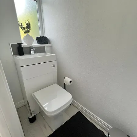 2 Bedroom With Garden- Apartment *