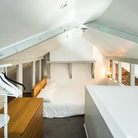 Appartement Cozy 2 Bedroom / Westfield / Hammersmith Hospital *