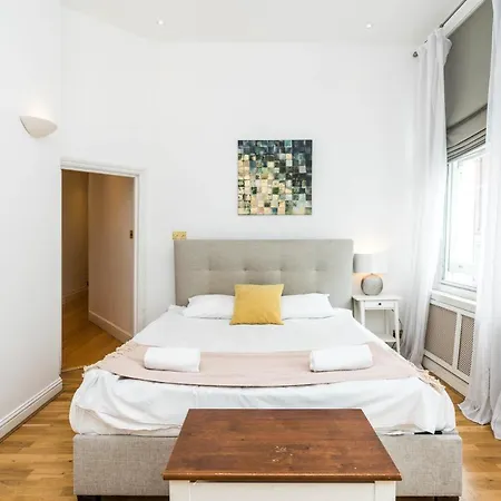 Apartment Spacious 2 Bedroom / Gloucester Road / Kensington