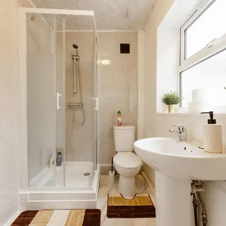 Great In Plaistow Guest house