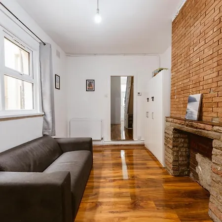 Great In Plaistow Guest house