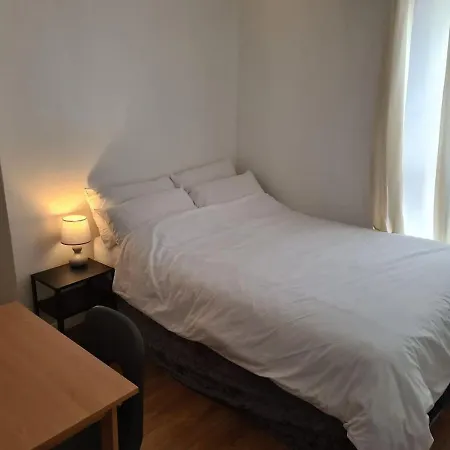 Holiday home Tower Bridge Central: 4-bed House With Parking For 9 *