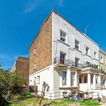 Maidavale 2 Bed - Sleeps 6 London