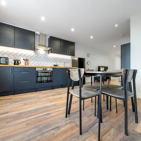 5 - West Brand New Loft *