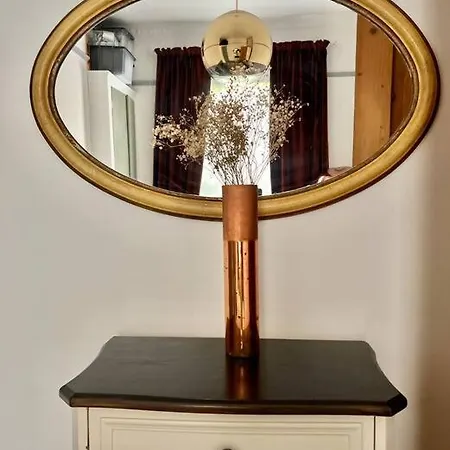 Charming 1 Bed Victorian Flat In Islington *