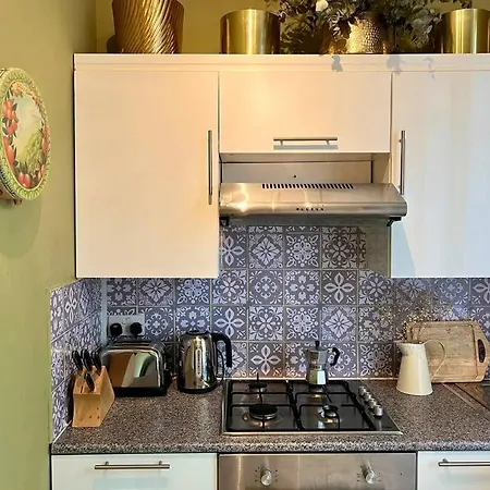 Charming 1 Bed Victorian Flat In Islington *