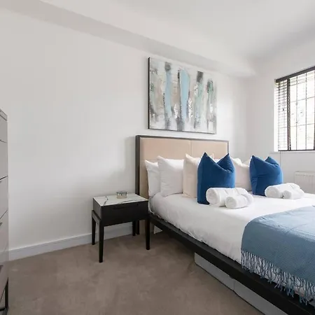 Appartement 2 Bedroom Modern Urban Sanctuary 1cc - Cherrydeal *