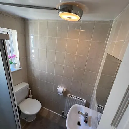 Stunning House In * London