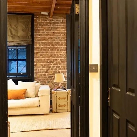 Stylish Clerkenwell London
