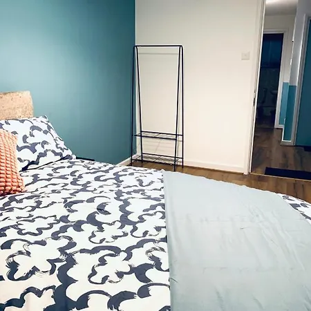 Centre Guest house *
