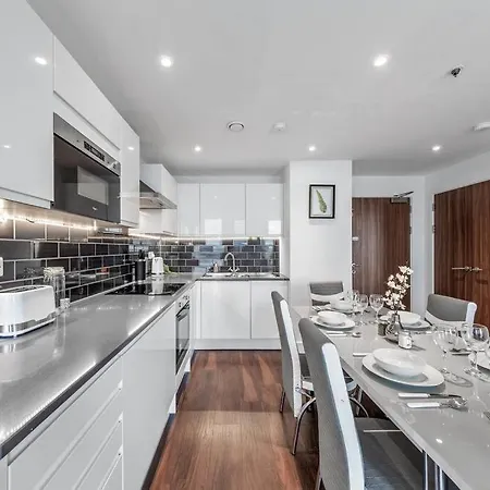 Amazing Britania 1 Bedroom Flat In Bp40 Apartment *