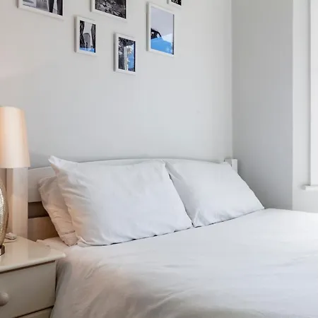 Apartment Splendid 2br Wprivate Gdn, Fulham *
