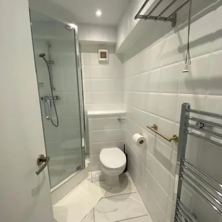 Lovely Hotelstyle - *
