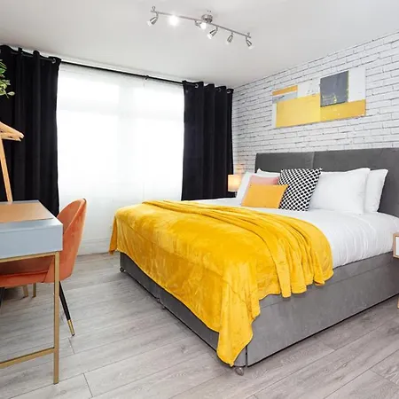 Luxury Flat In