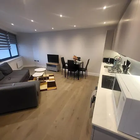 Apartment Entire Hosted By Pius *