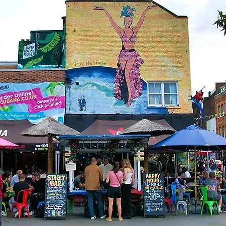 Homestay Aplacetostay Apartment, Zone 1 Dow London