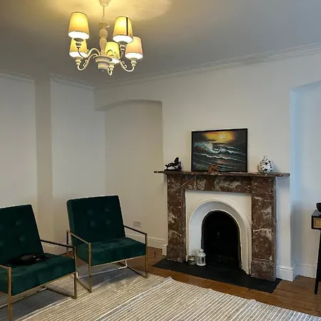 Apartment West Kensington London