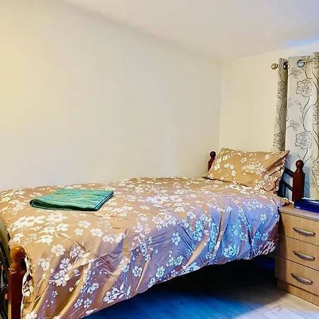 Apartment One Bed Flat Near Wembley Stadium *