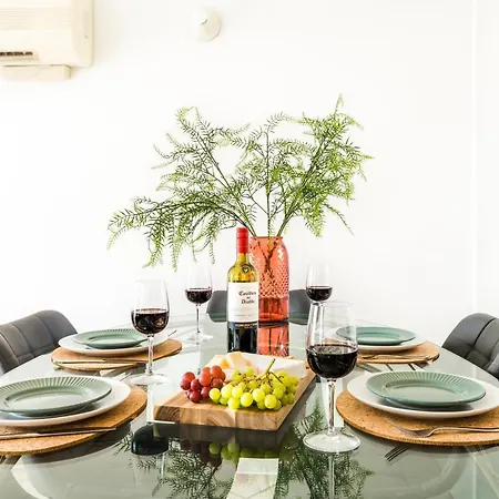 Bridge Penthouse - Luxury Apartment London